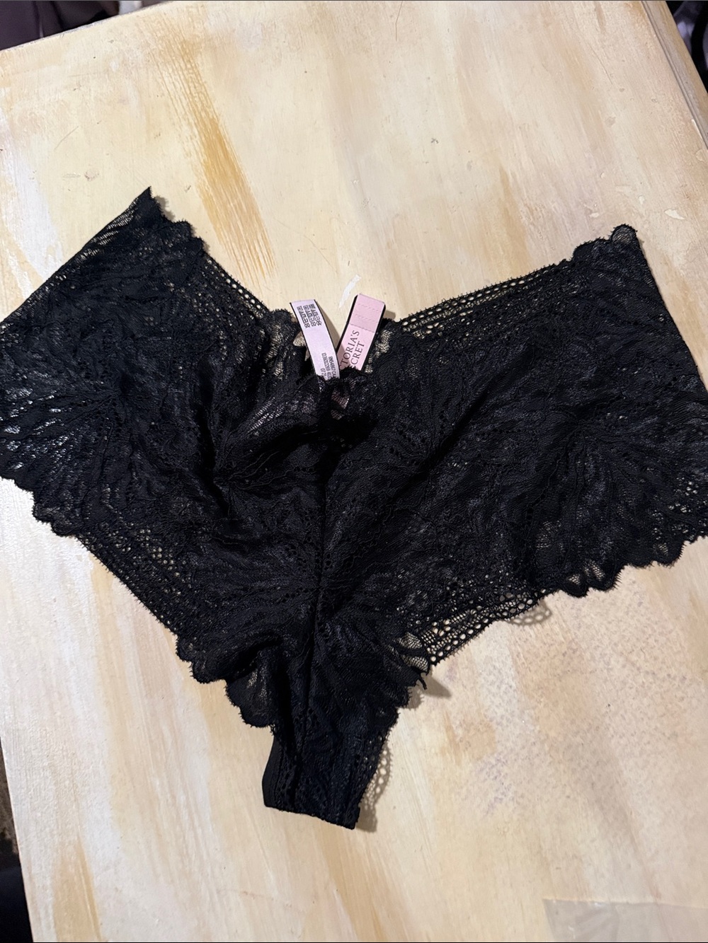 Incredible by Victoria Secret Shorty Black Lace Boyshorts Women's Intimates LG
